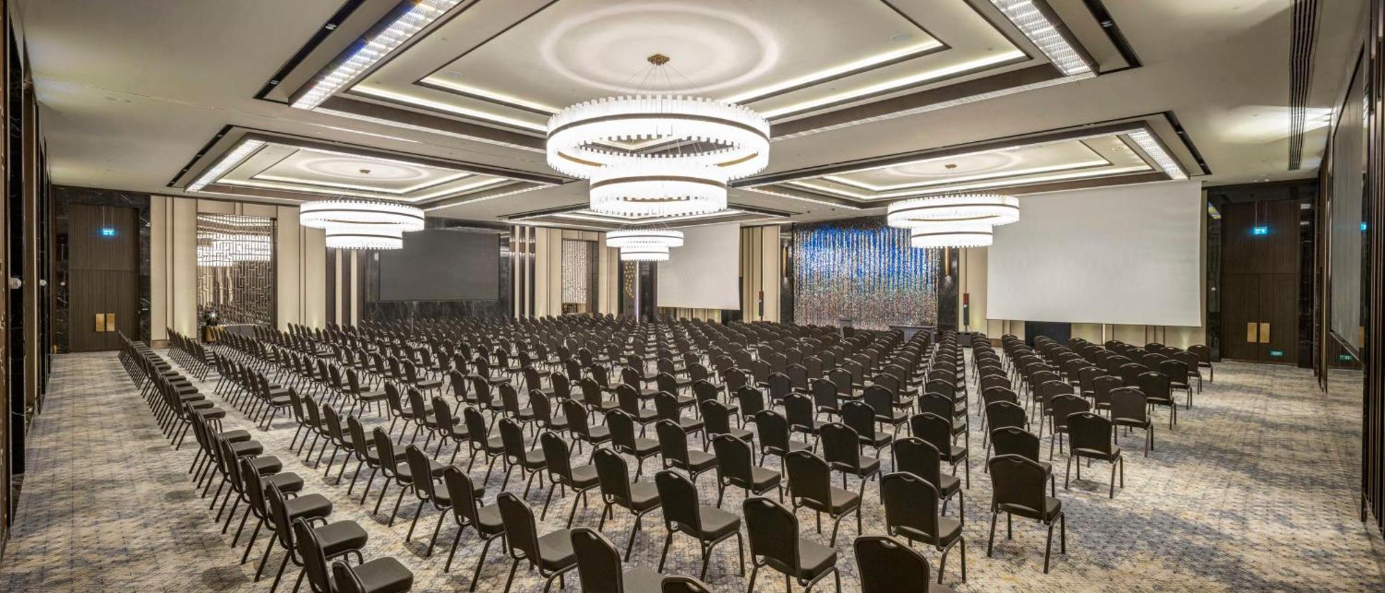 ホテル Doubletree By Hilton シャンルウルファ エクステリア 写真